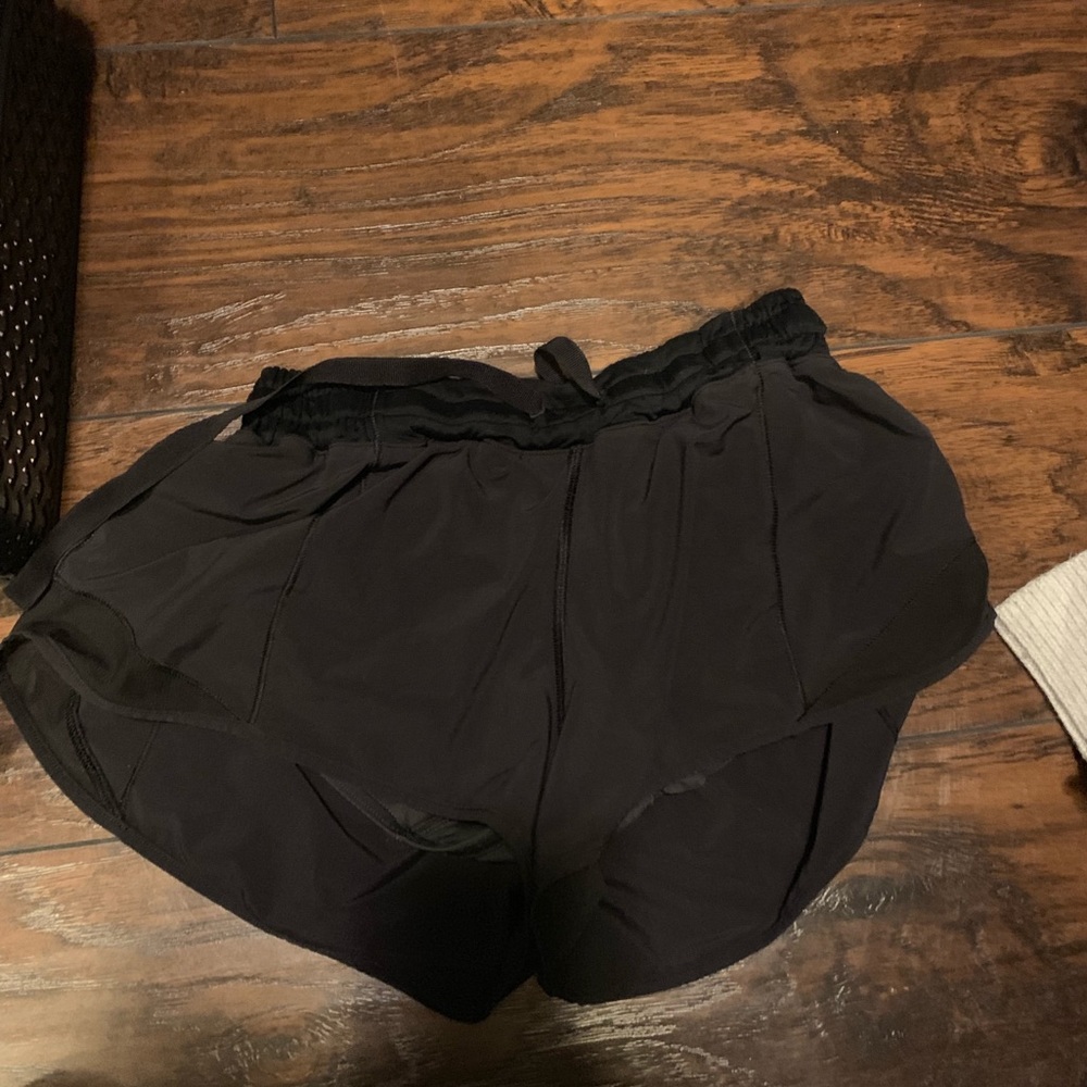 Lulu lemon hotty hot